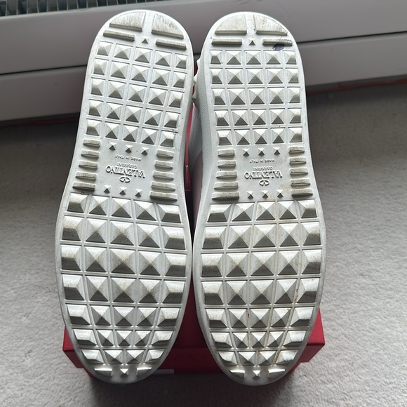 Valentino Garvani sneakers - Picture 6 of 7